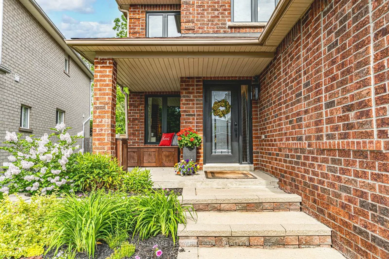 70, Girdwood, Holly, Barrie