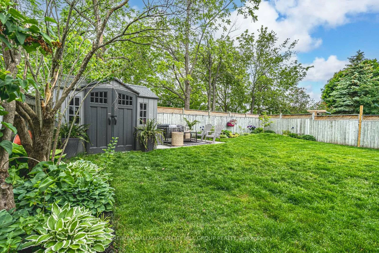 70, Girdwood, Holly, Barrie