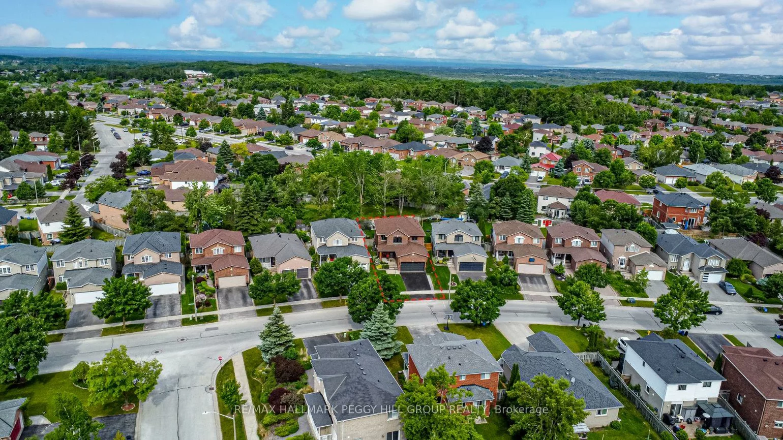 70, Girdwood, Holly, Barrie