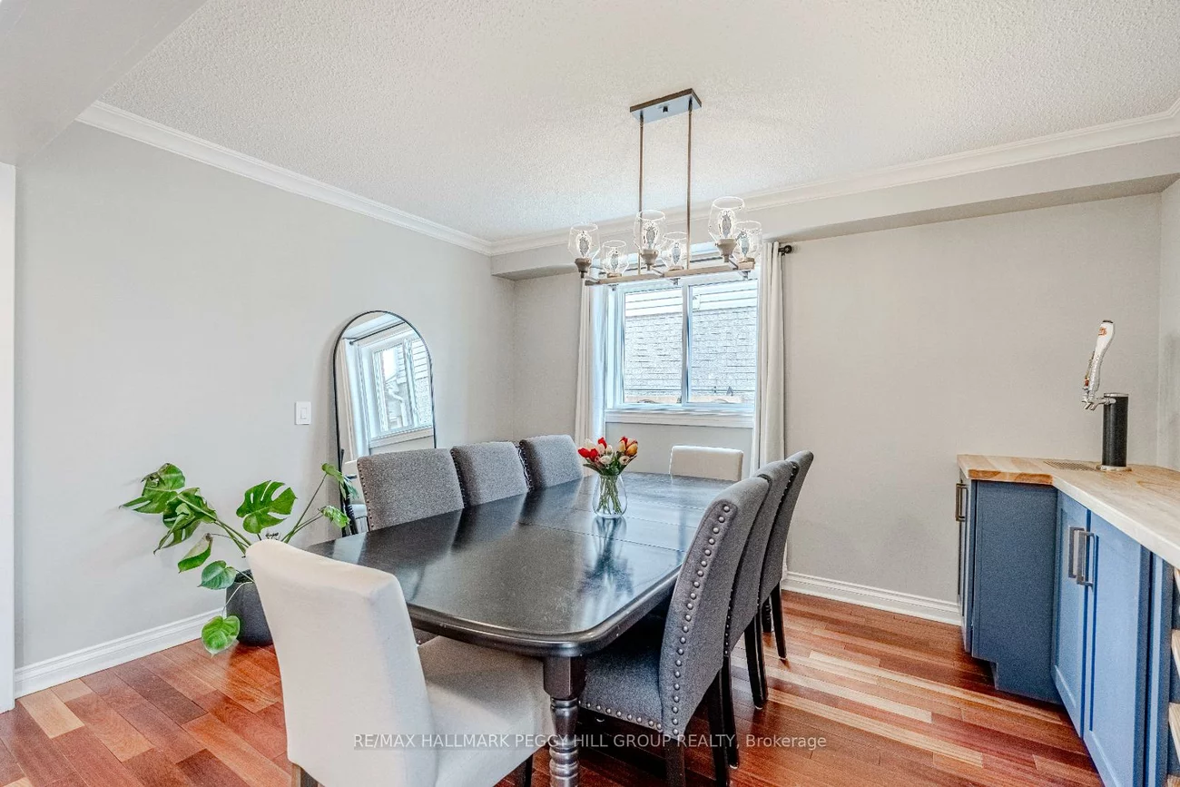 70, Girdwood, Holly, Barrie