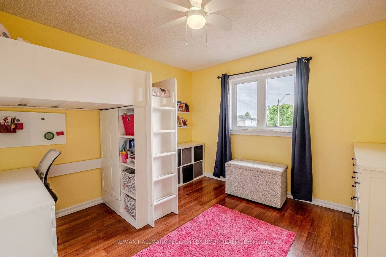 70, Girdwood, Holly, Barrie