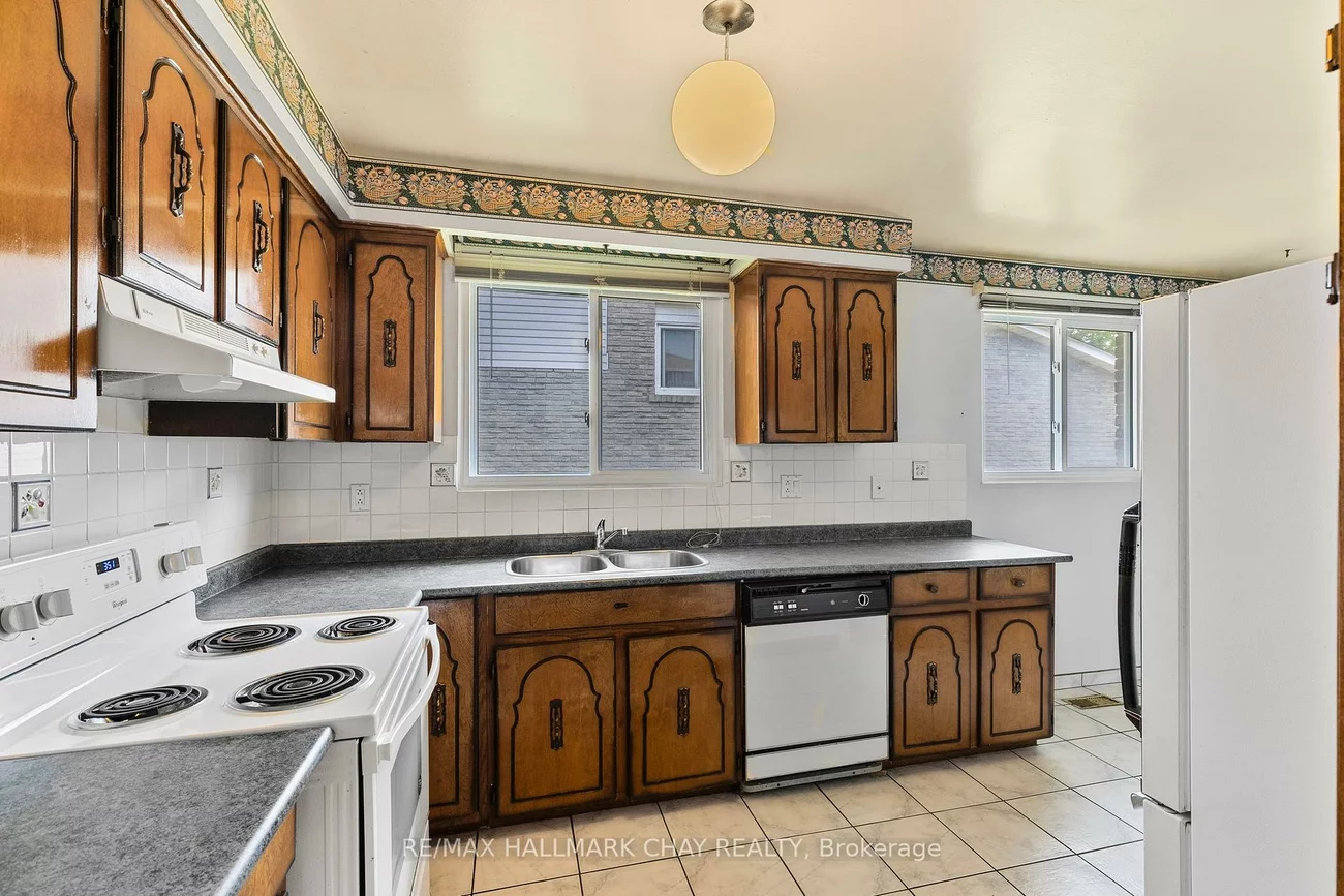 66, HIGHCROFT, Allandale Heights, Barrie