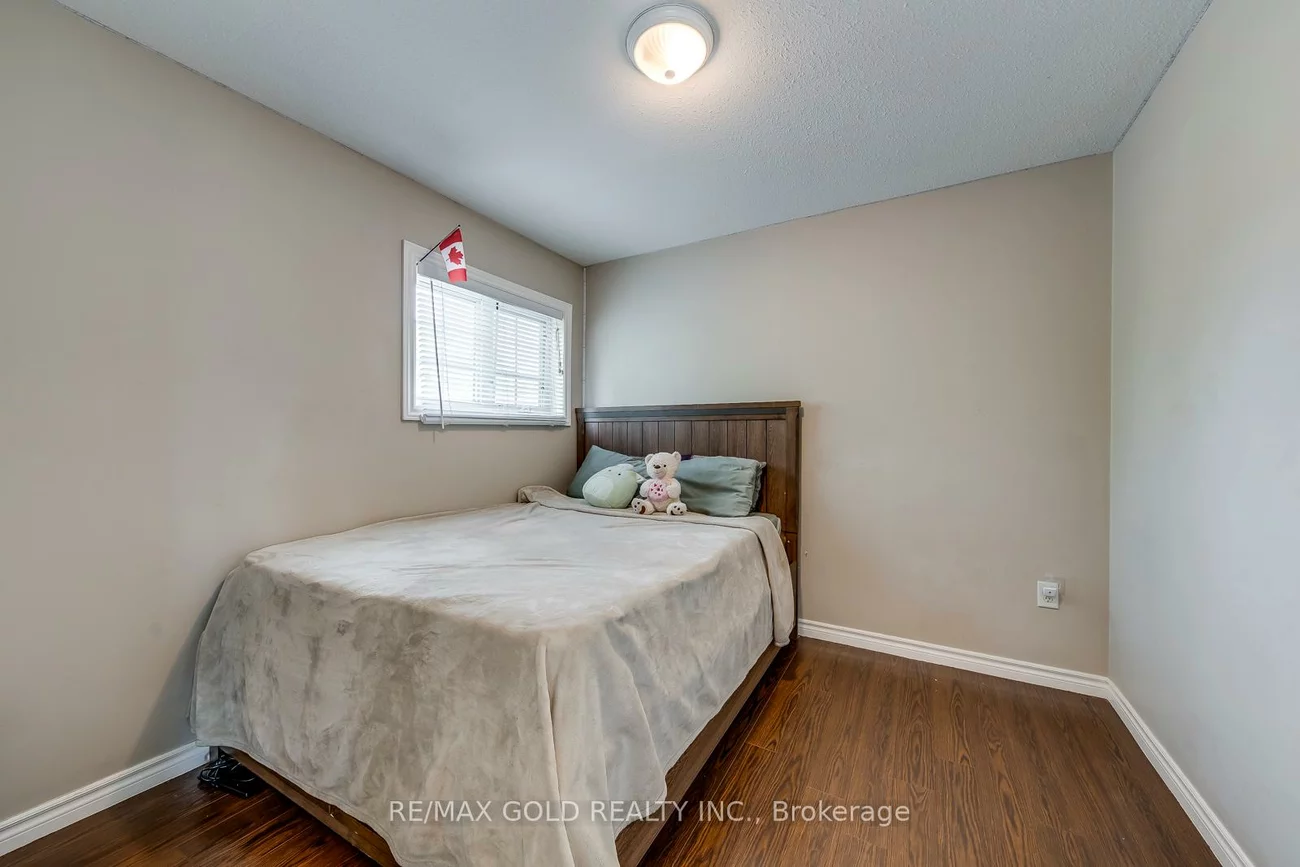 75, Campbell, Allandale, Barrie