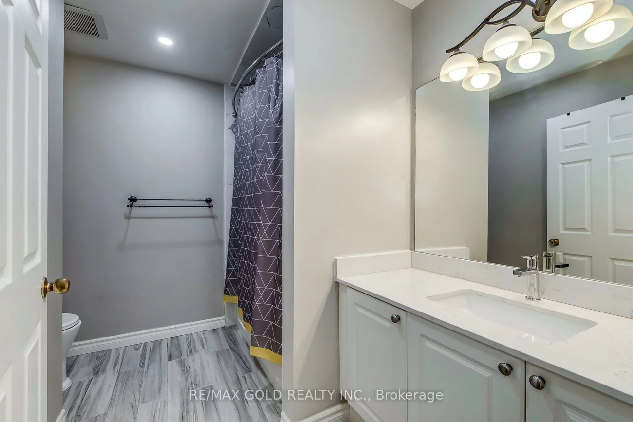 75, Campbell, Allandale, Barrie