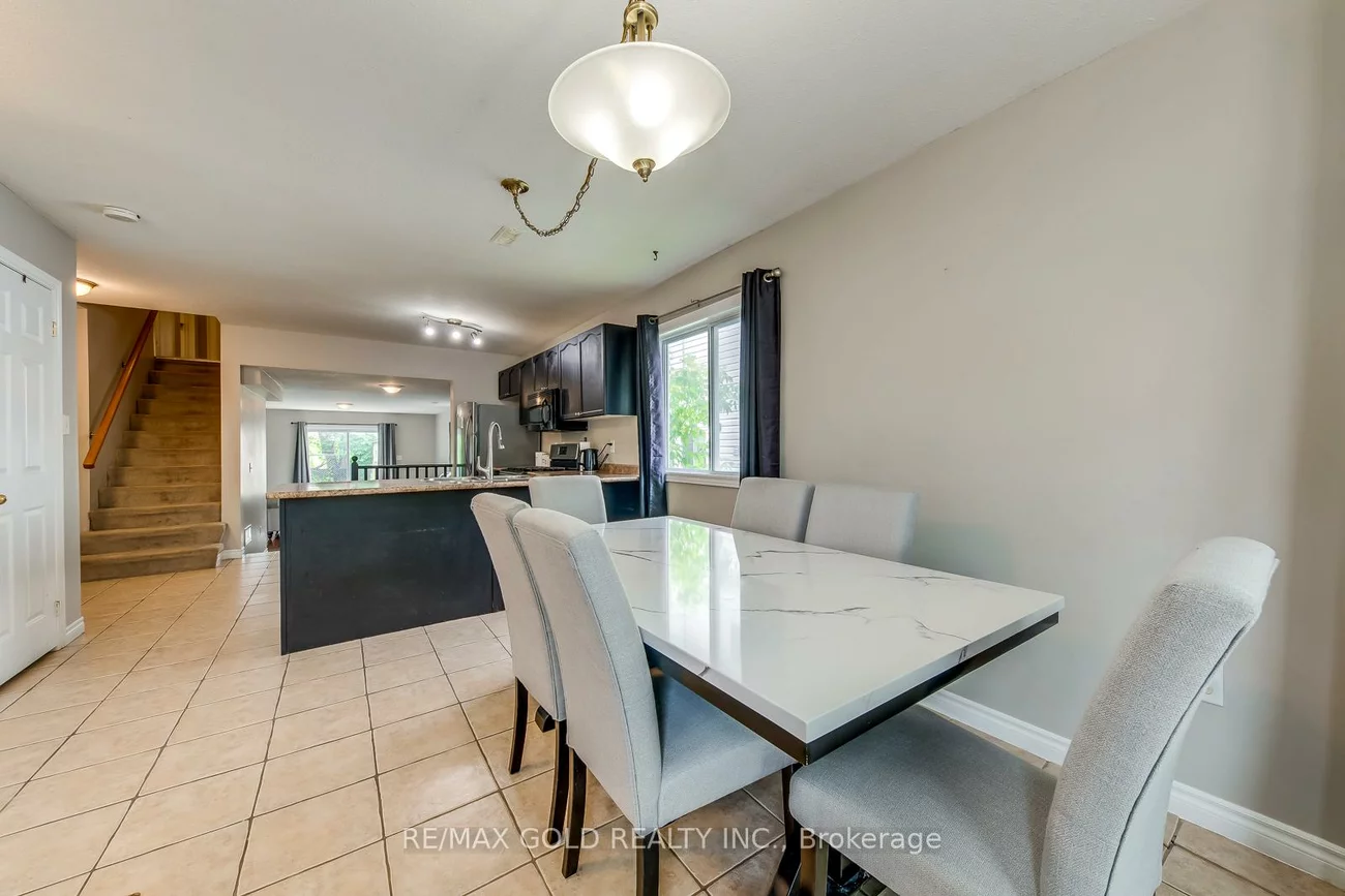 75, Campbell, Allandale, Barrie