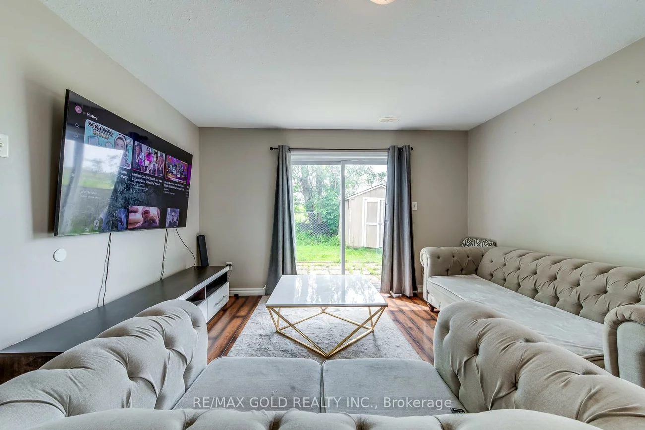 75, Campbell, Allandale, Barrie
