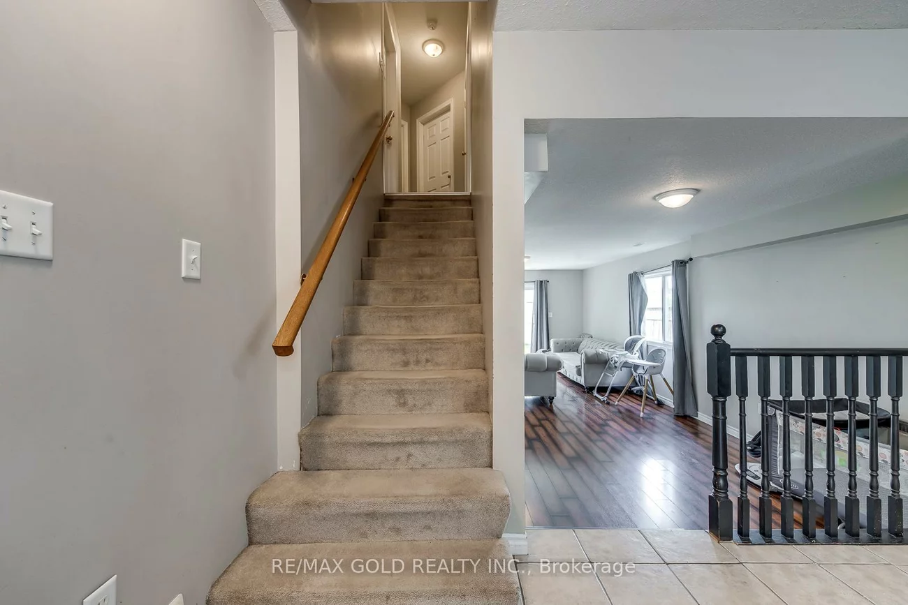 75, Campbell, Allandale, Barrie