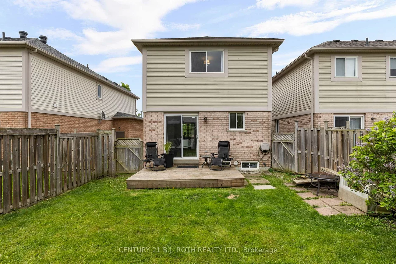 26, Villers, Edgehill Drive, Barrie