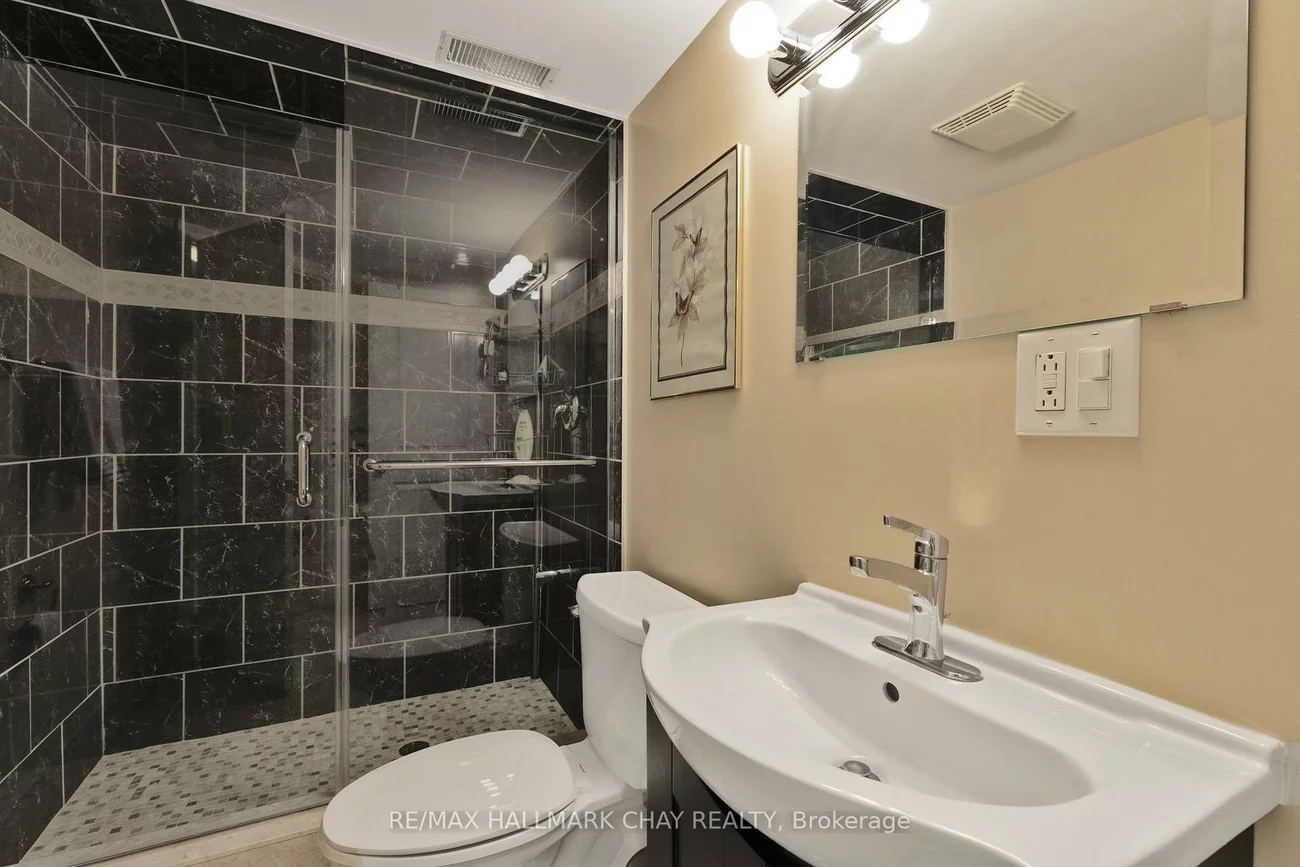 51, Cartwright, Cundles East, Barrie