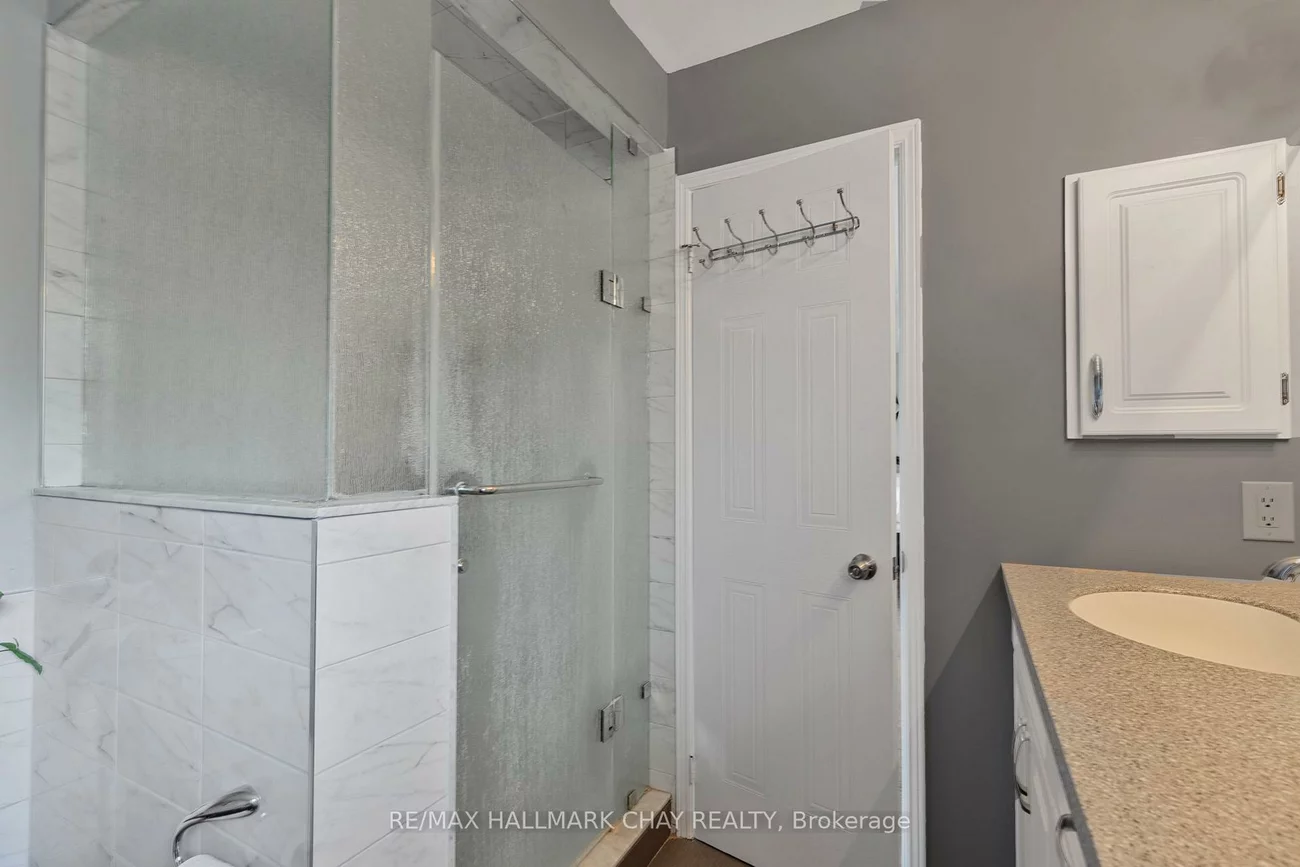 51, Cartwright, Cundles East, Barrie