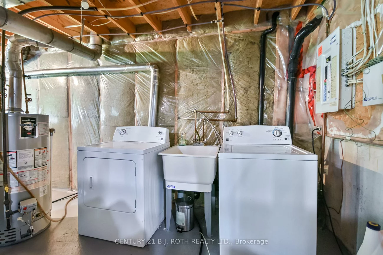 453, Ferndale, Ardagh, Barrie