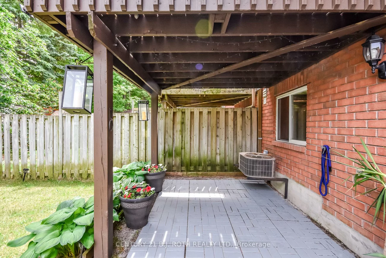 453, Ferndale, Ardagh, Barrie