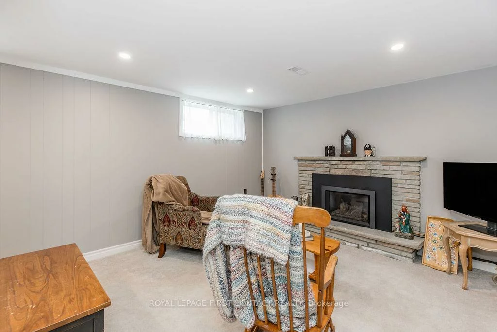 33, Roslyn, Wellington, Barrie