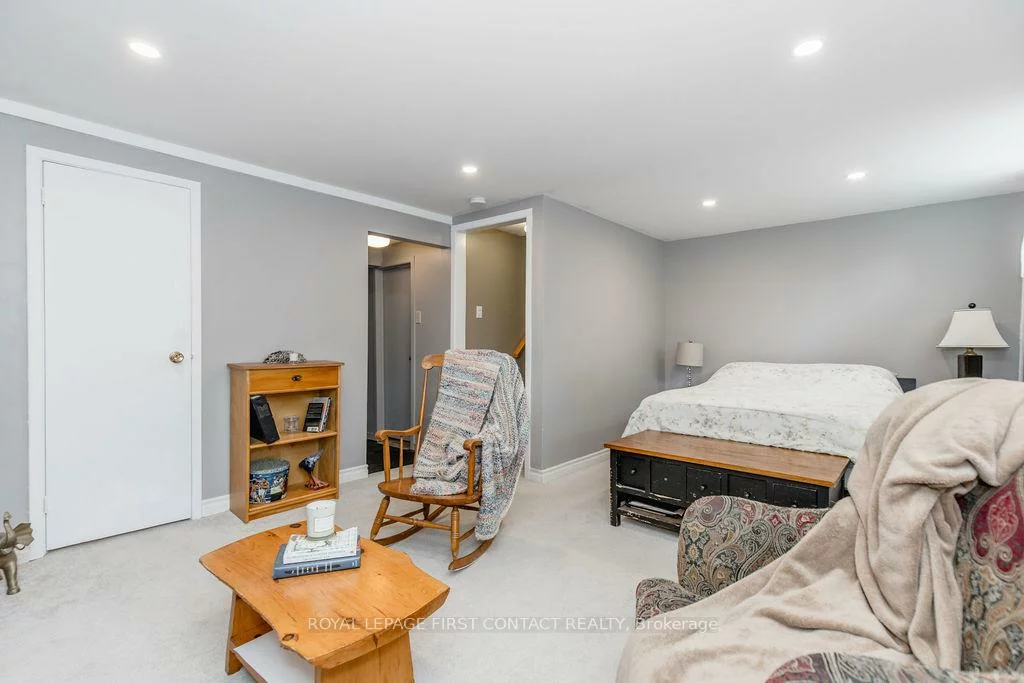 33, Roslyn, Wellington, Barrie