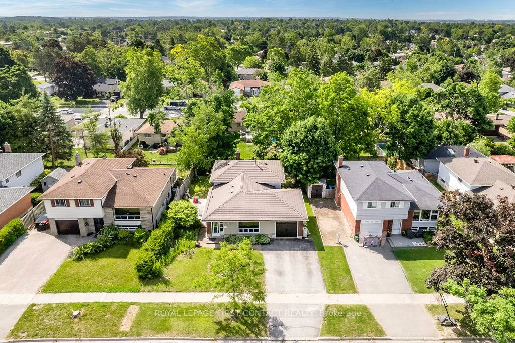 33, Roslyn, Wellington, Barrie