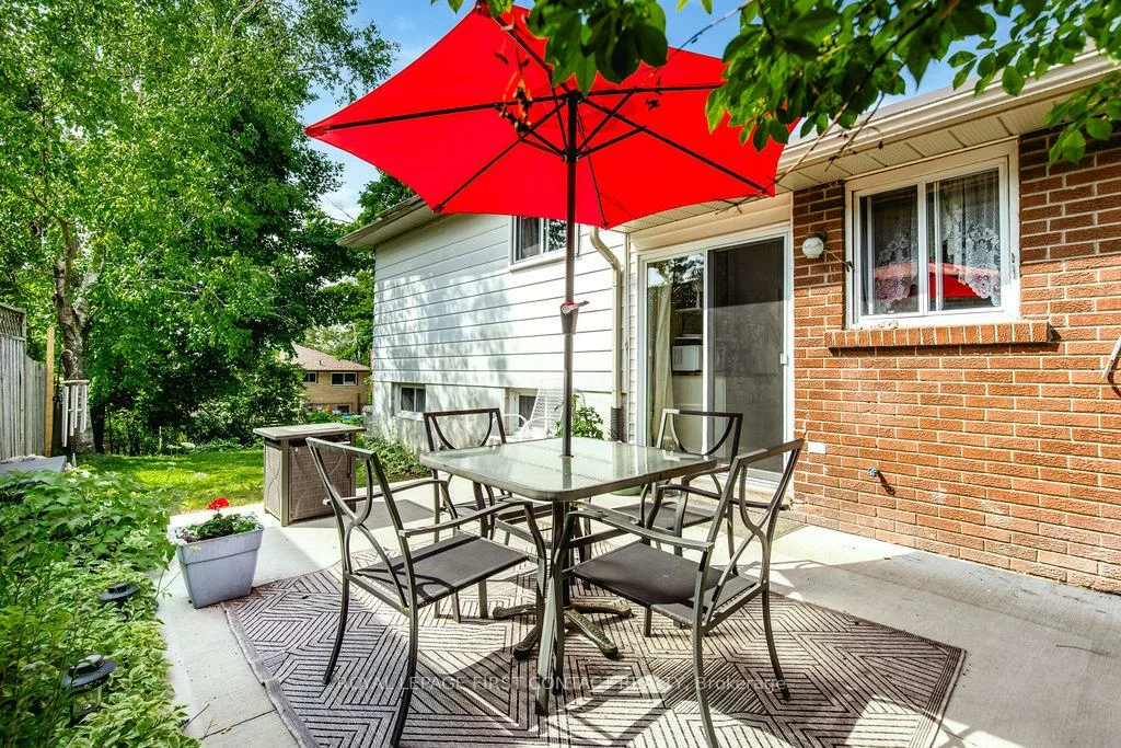 33, Roslyn, Wellington, Barrie