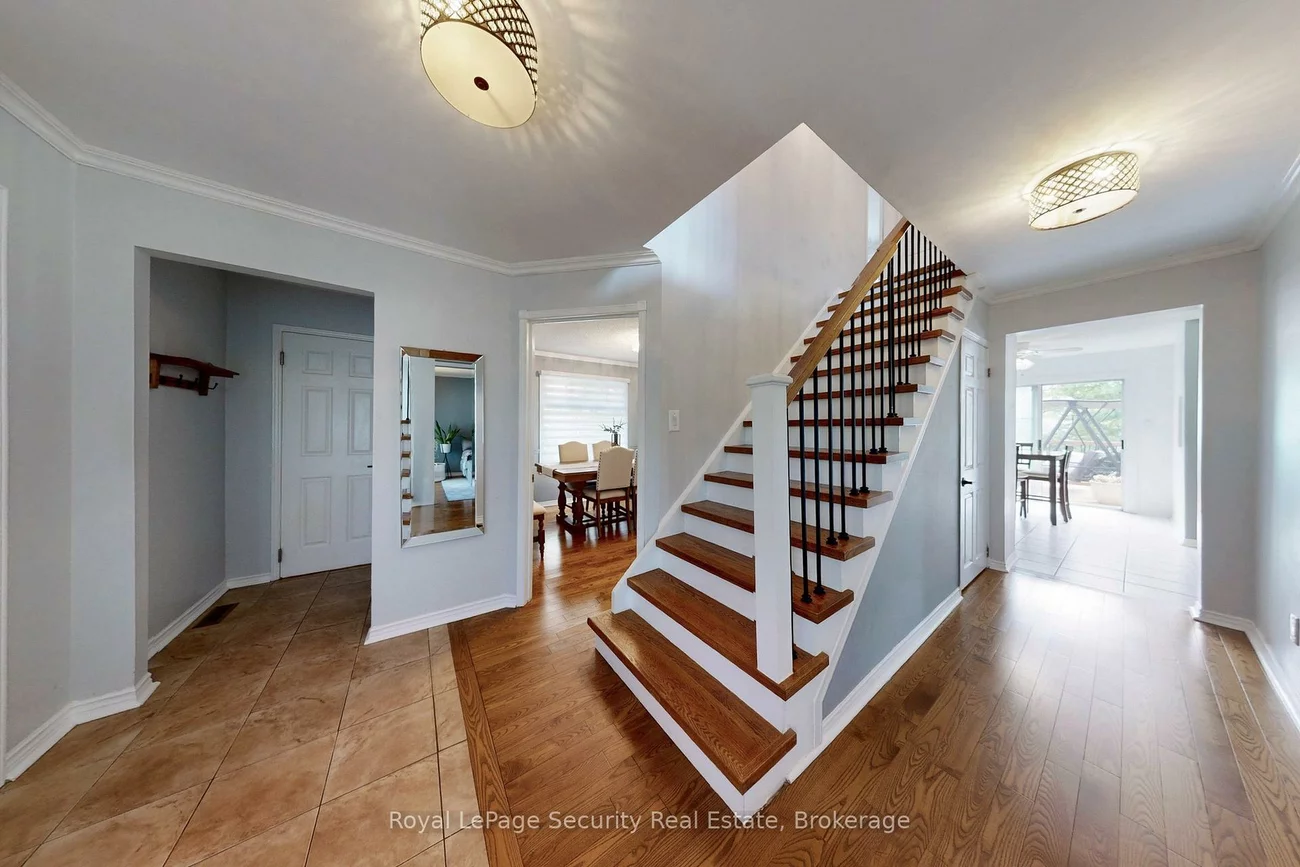 122, Browning, Letitia Heights, Barrie