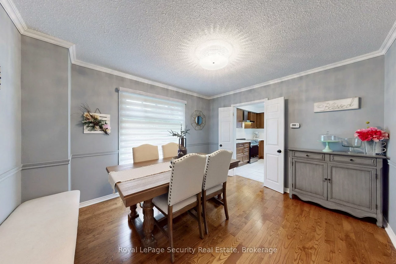 122, Browning, Letitia Heights, Barrie