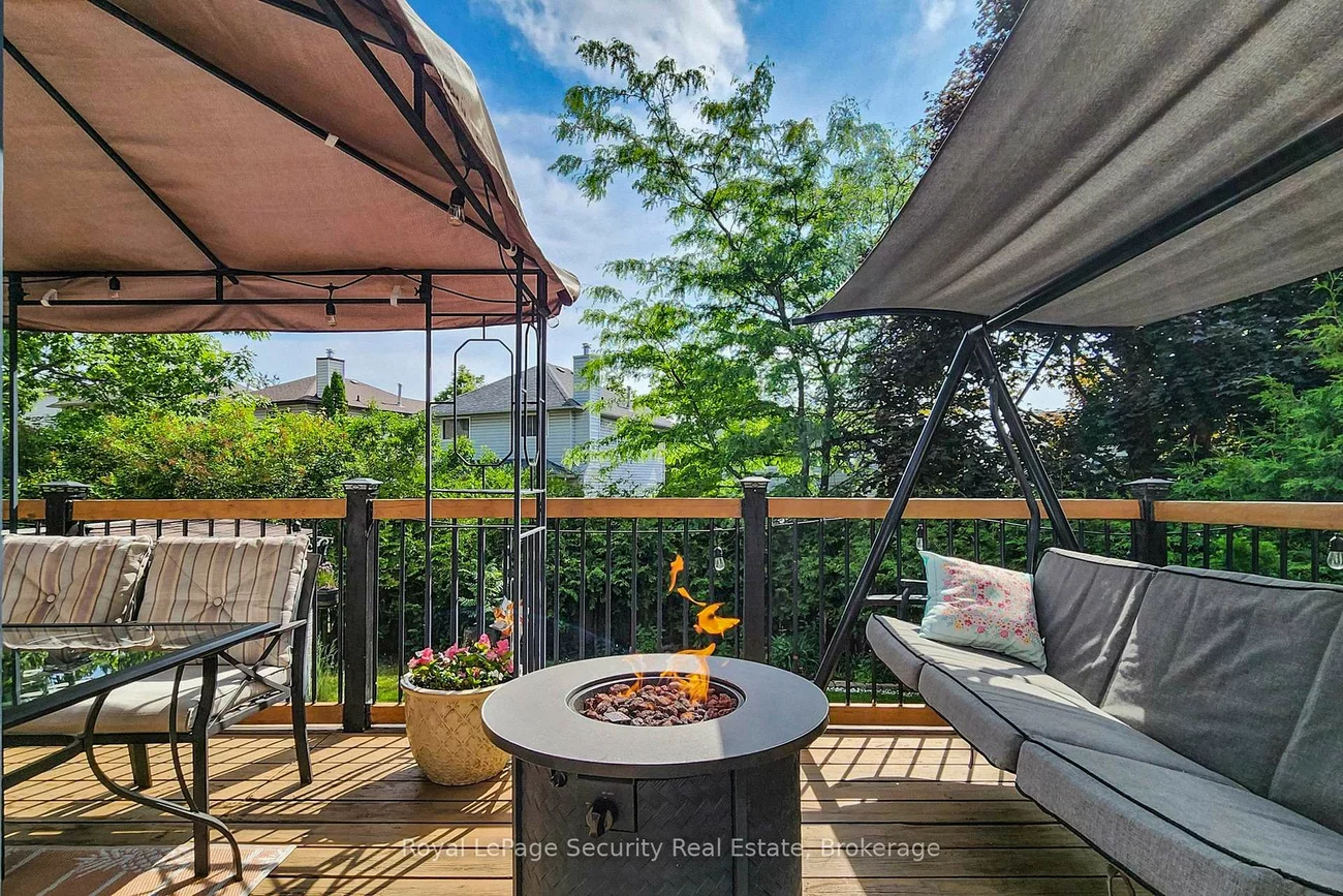 122, Browning, Letitia Heights, Barrie