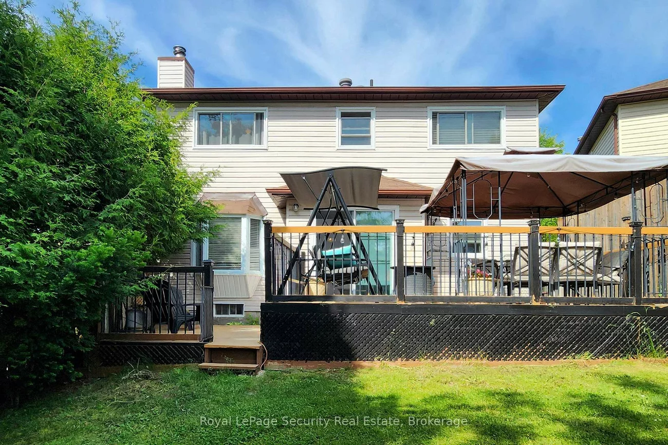 122, Browning, Letitia Heights, Barrie