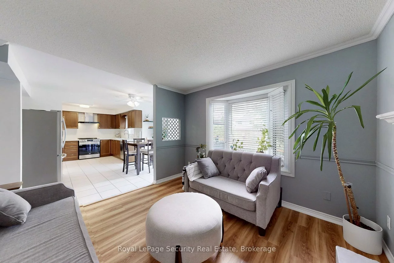 122, Browning, Letitia Heights, Barrie