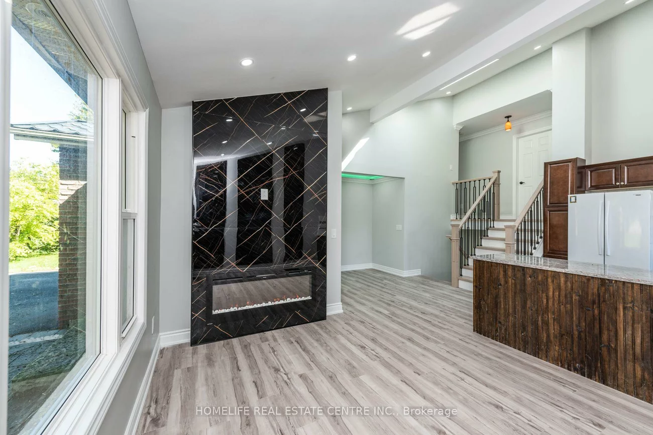 79, Fox, Letitia Heights, Barrie