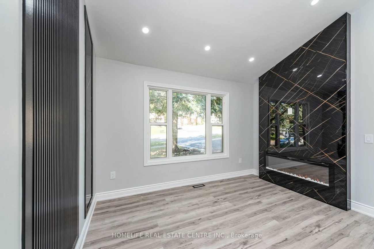 79, Fox, Letitia Heights, Barrie