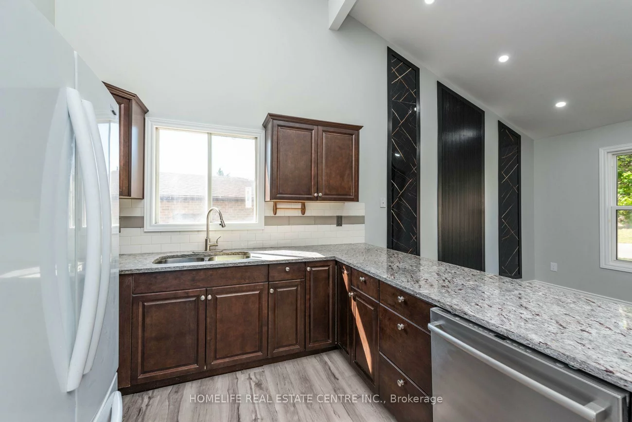 79, Fox, Letitia Heights, Barrie
