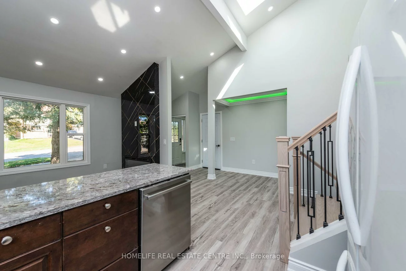 79, Fox, Letitia Heights, Barrie