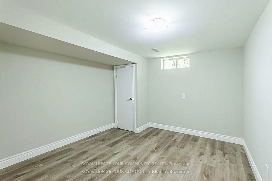 21, Ashdale, Cundles East, Barrie