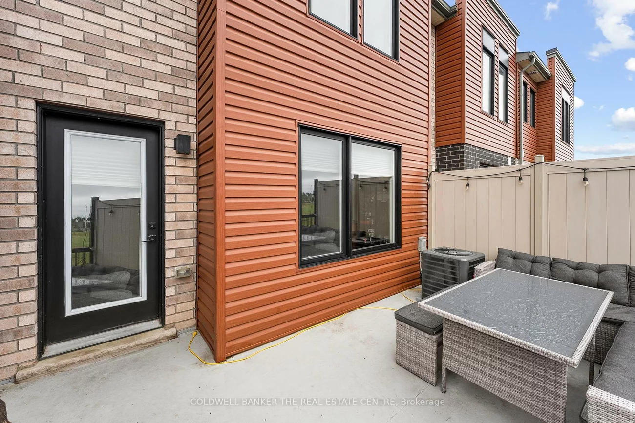 121, Fairlane, Painswick South, Barrie