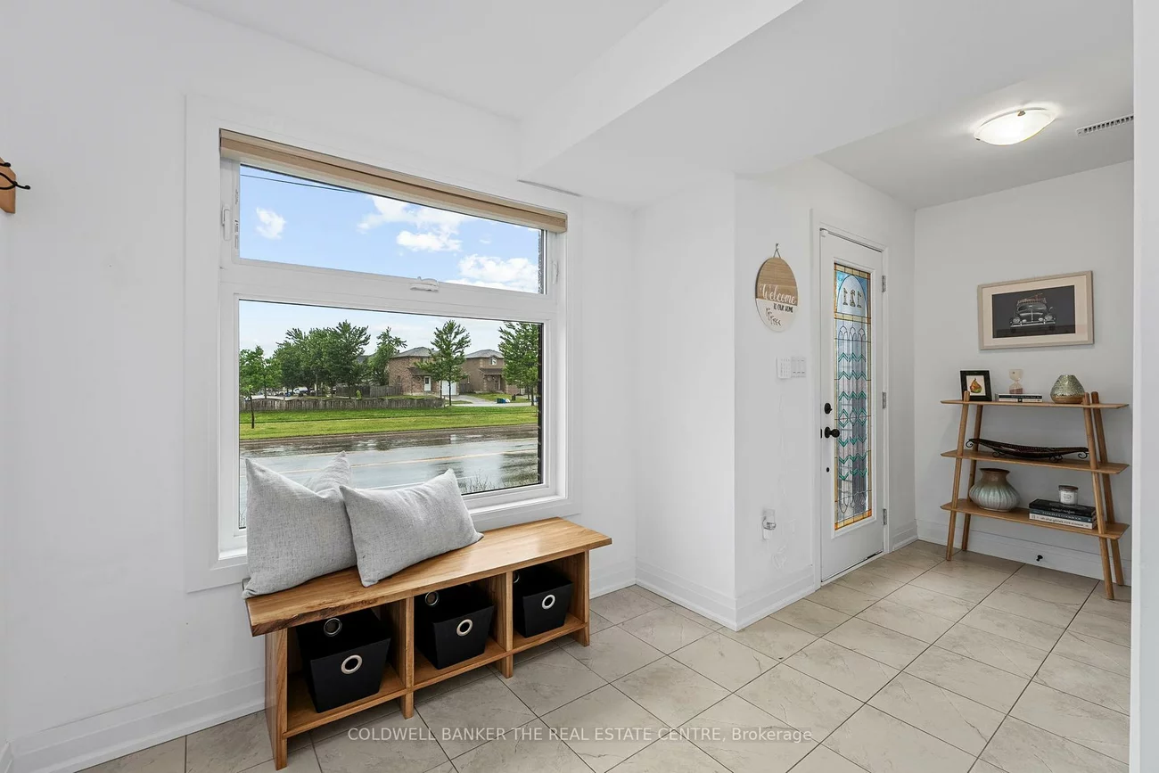 121, Fairlane, Painswick South, Barrie