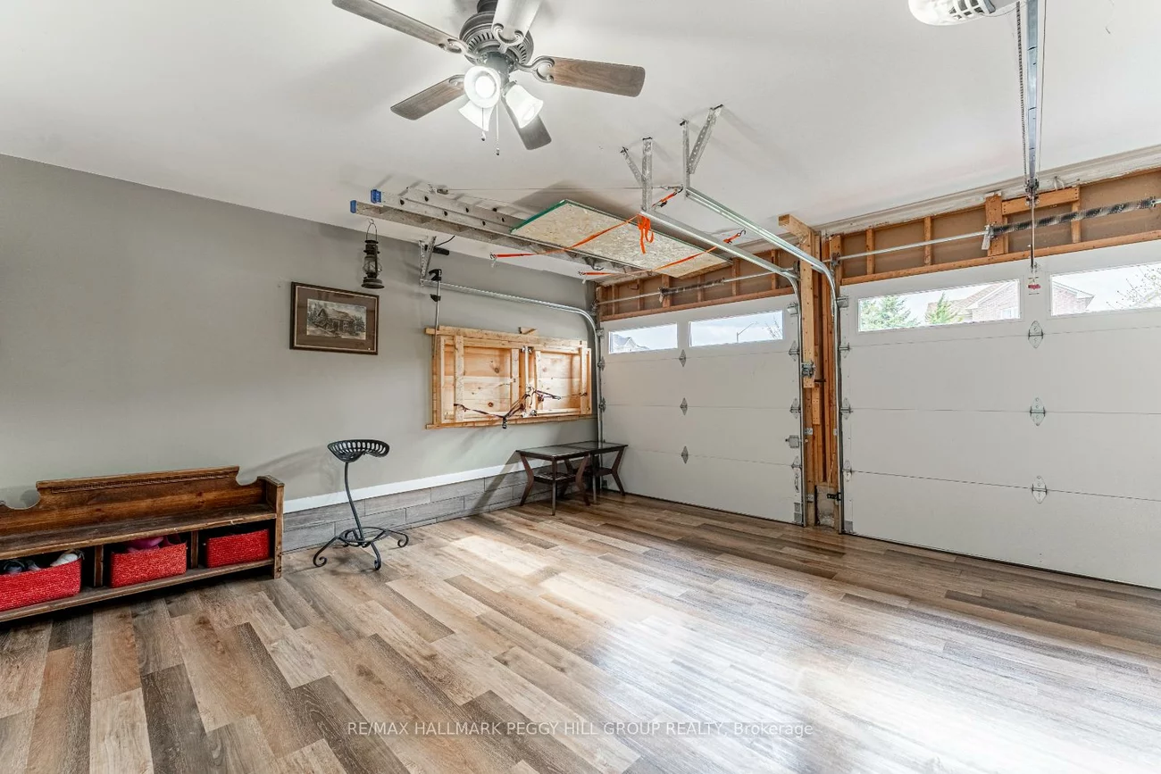 44, Tudor, Innis-Shore, Barrie