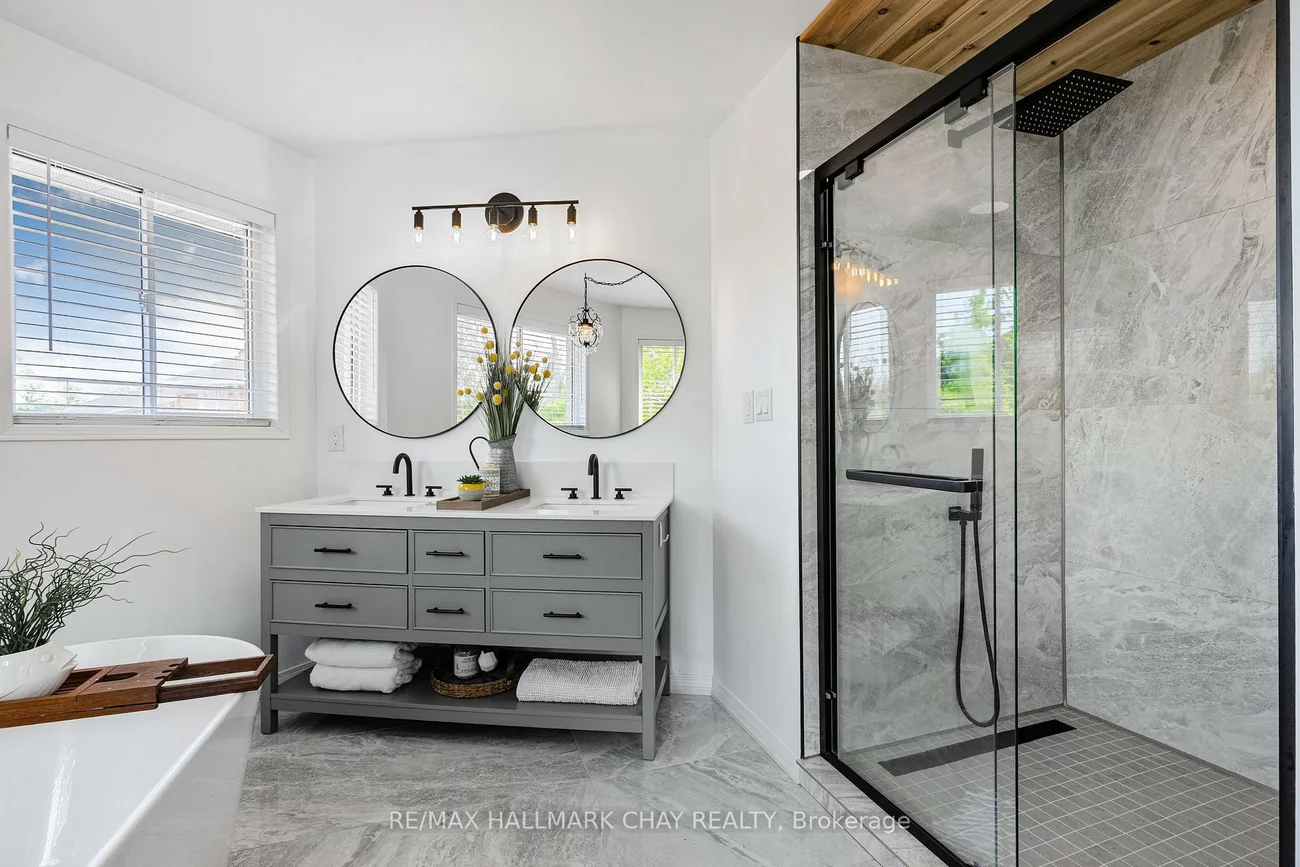 351, Cundles, Northwest, Barrie