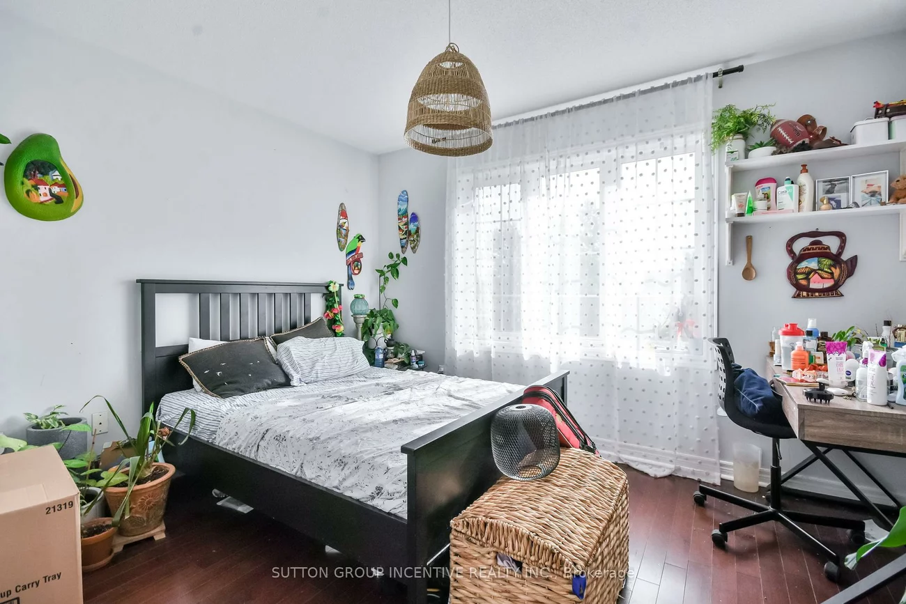 52, Elmbrook, 400 West, Barrie