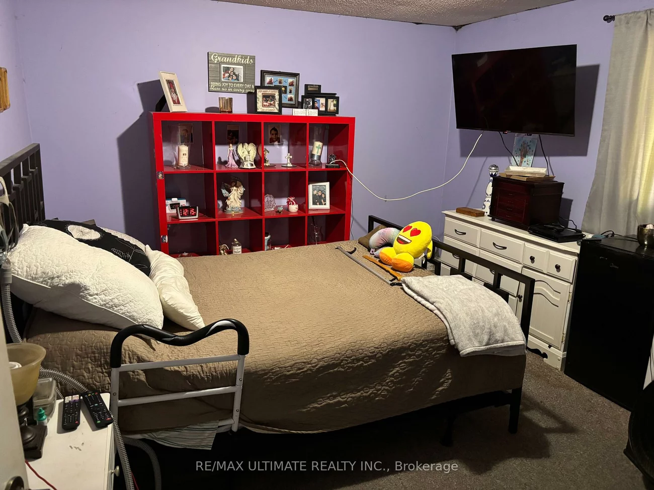 18, Hickling, Grove East, Barrie