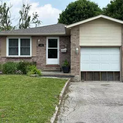 18, Hickling, Grove East, Barrie