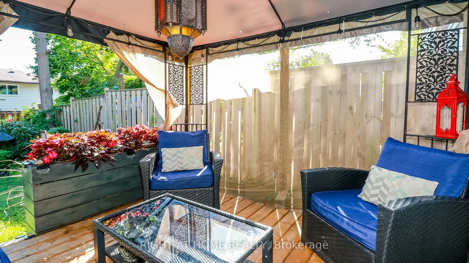 96, Chaucer, Letitia Heights, Barrie