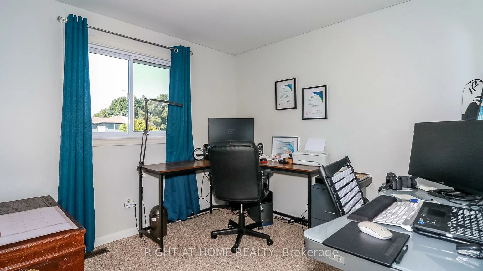 96, Chaucer, Letitia Heights, Barrie