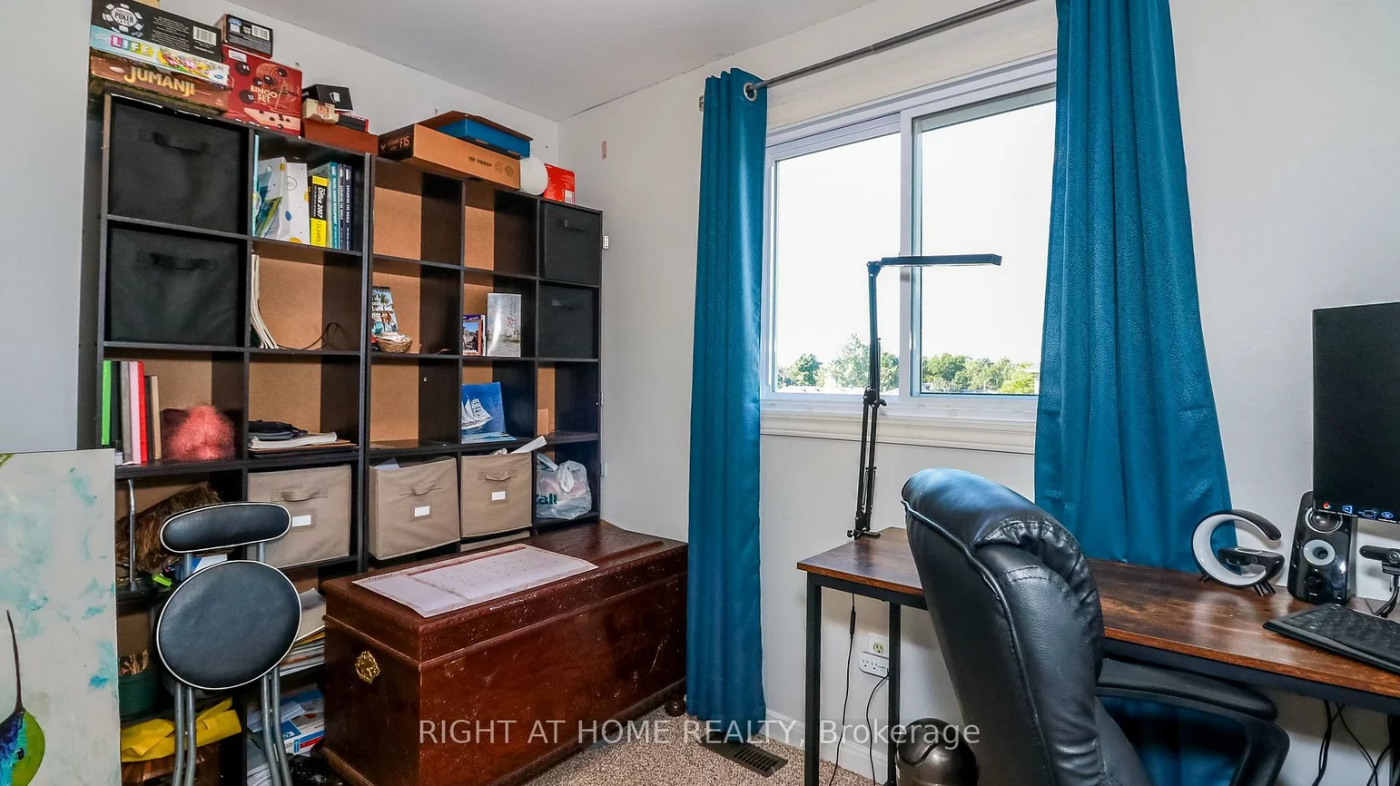 96, Chaucer, Letitia Heights, Barrie