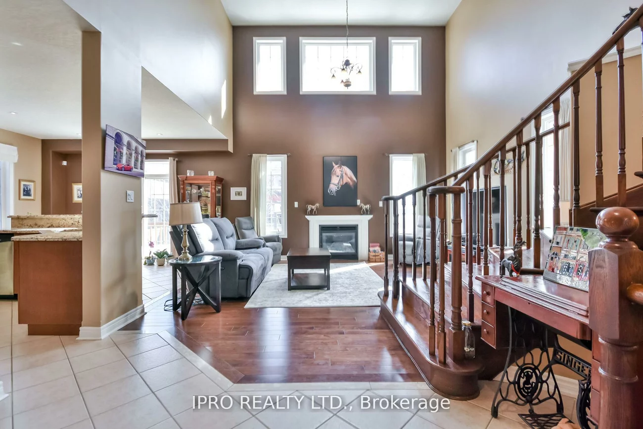 79, Sovereign's, Innis-Shore, Barrie