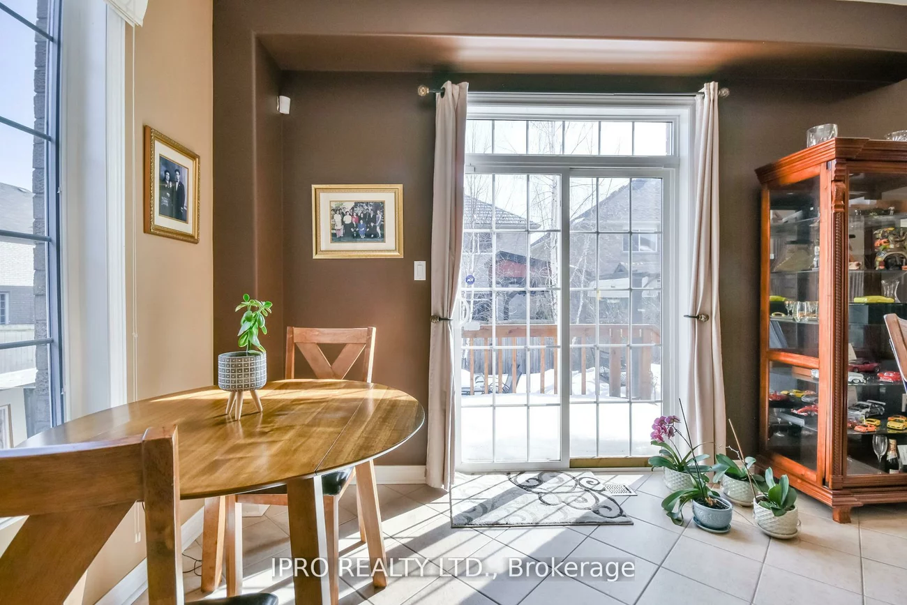 79, Sovereign's, Innis-Shore, Barrie