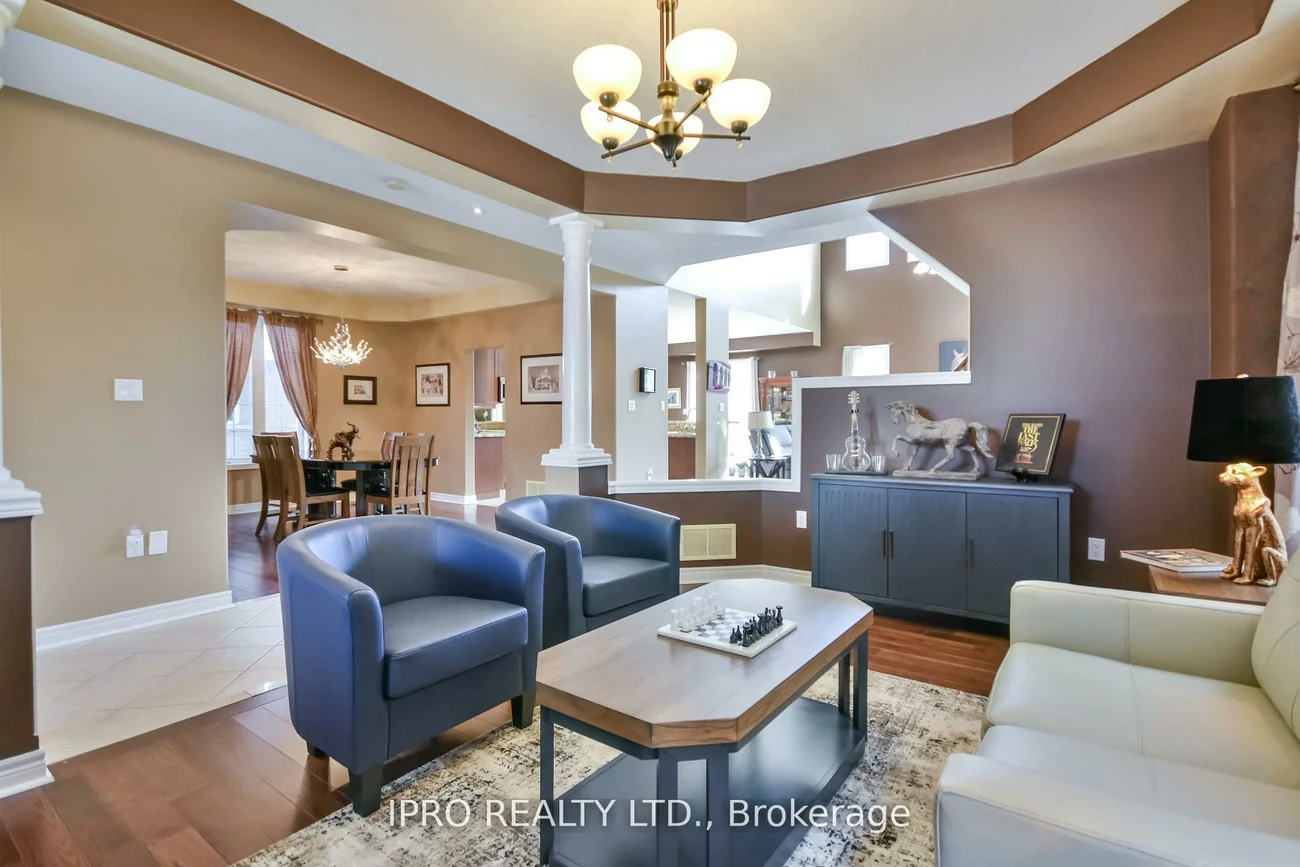 79, Sovereign's, Innis-Shore, Barrie