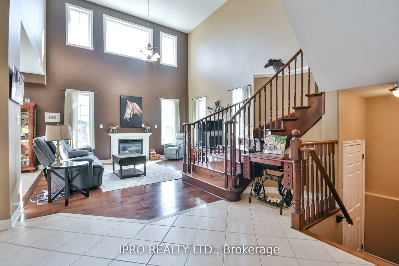 79, Sovereign's, Innis-Shore, Barrie