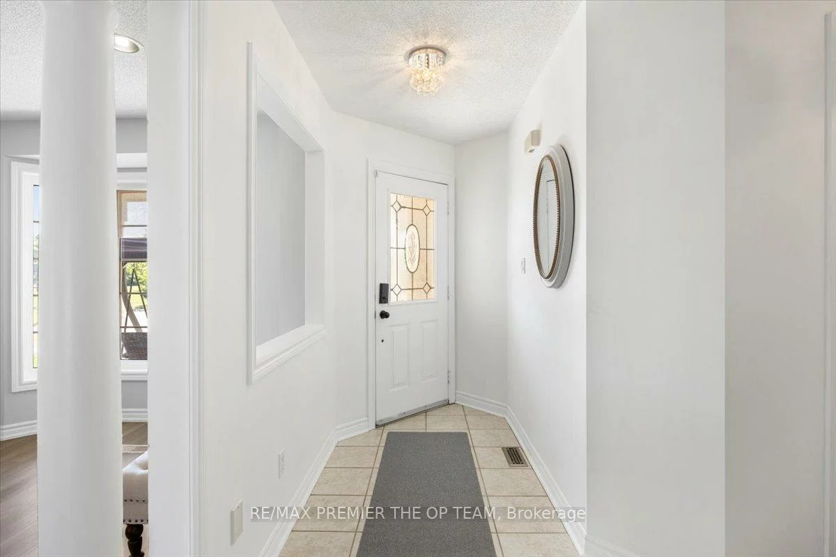 45, Sherwood, Northwest, Barrie