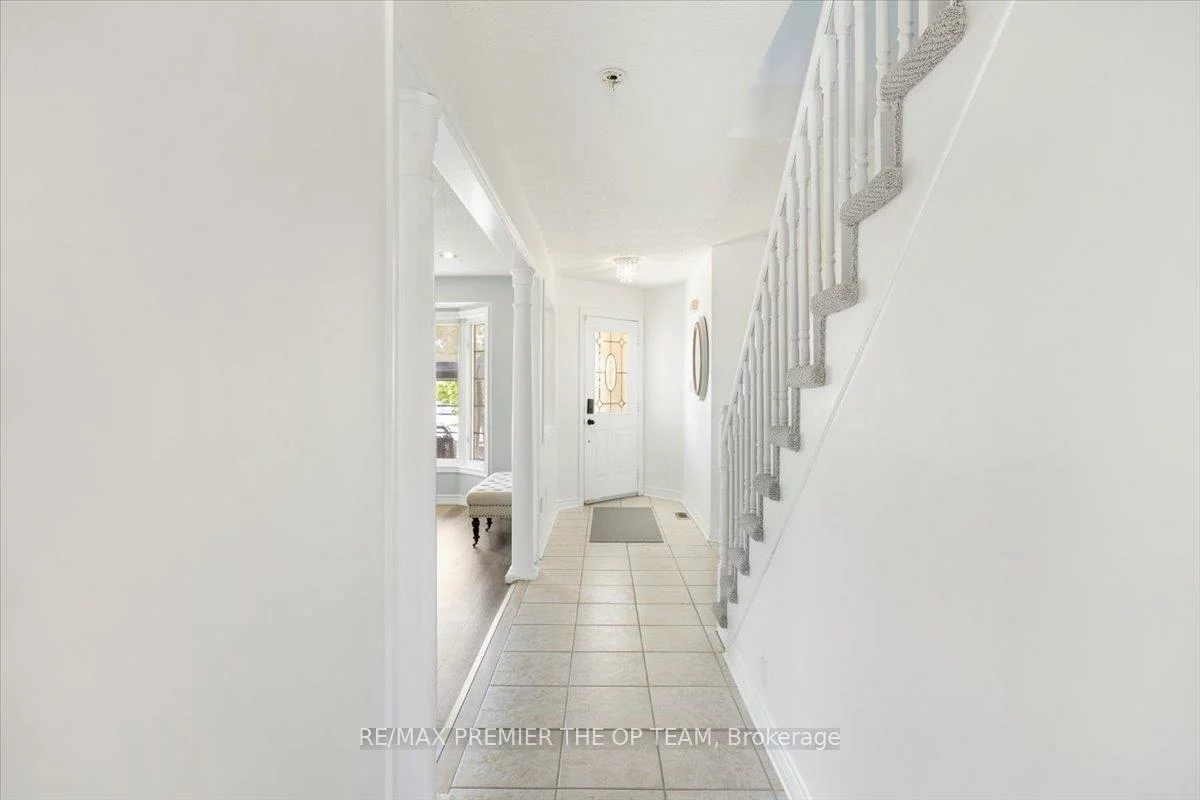 45, Sherwood, Northwest, Barrie