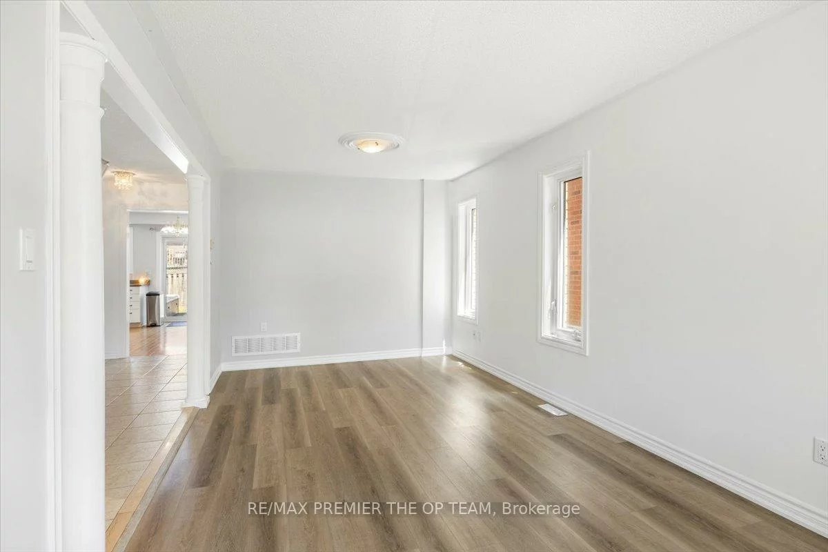 45, Sherwood, Northwest, Barrie