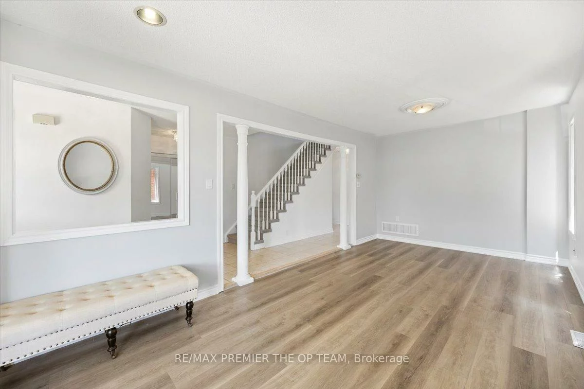 45, Sherwood, Northwest, Barrie