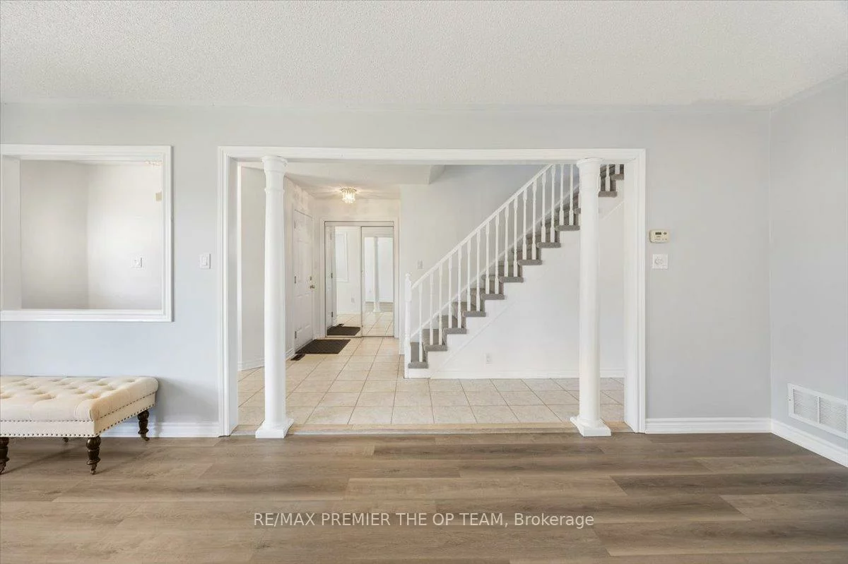 45, Sherwood, Northwest, Barrie