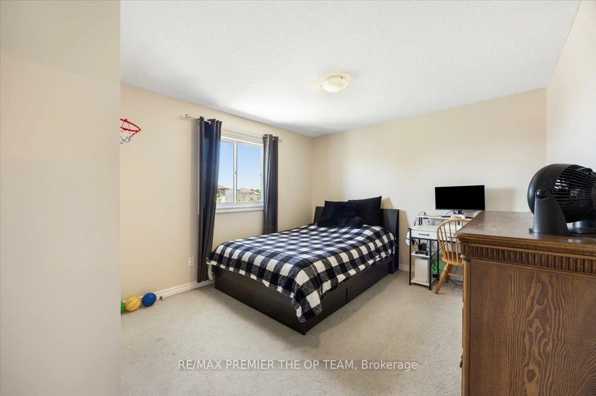 45, Sherwood, Northwest, Barrie